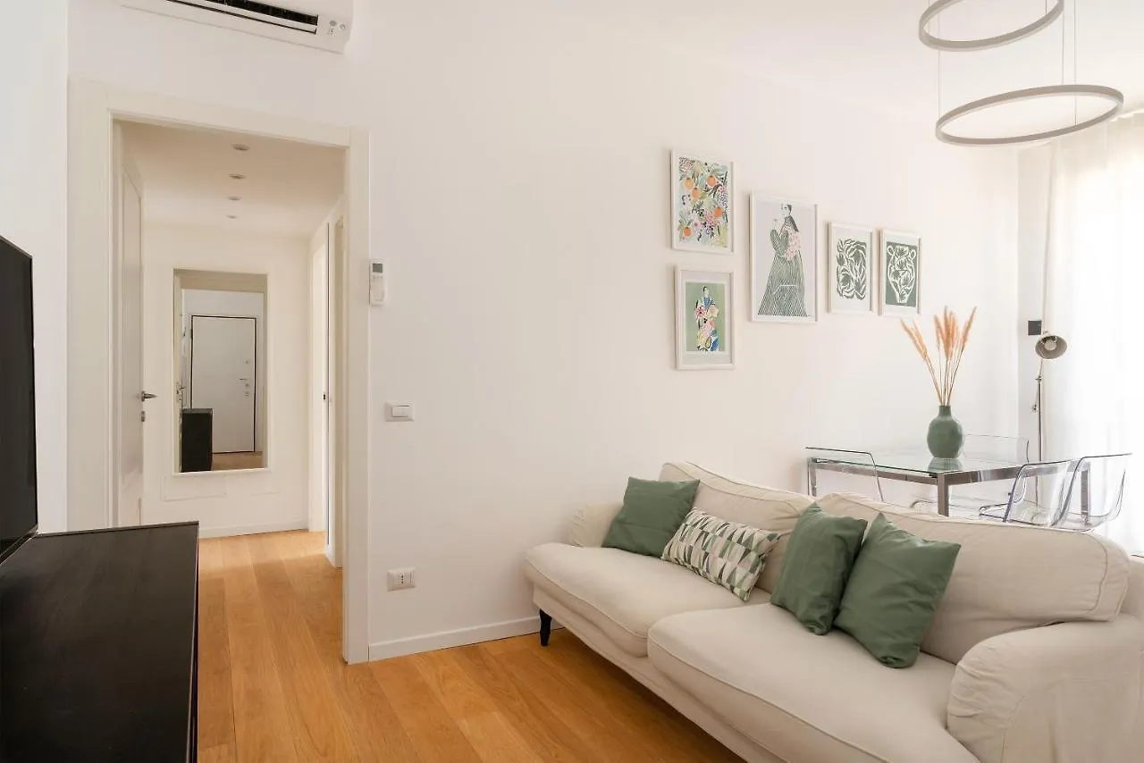 Santa Tecla Living Taramelli 66 Apartment Milan Italy